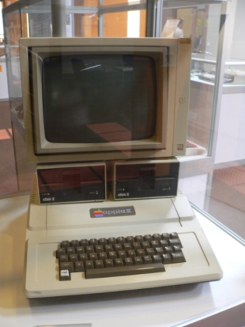 Apple 2